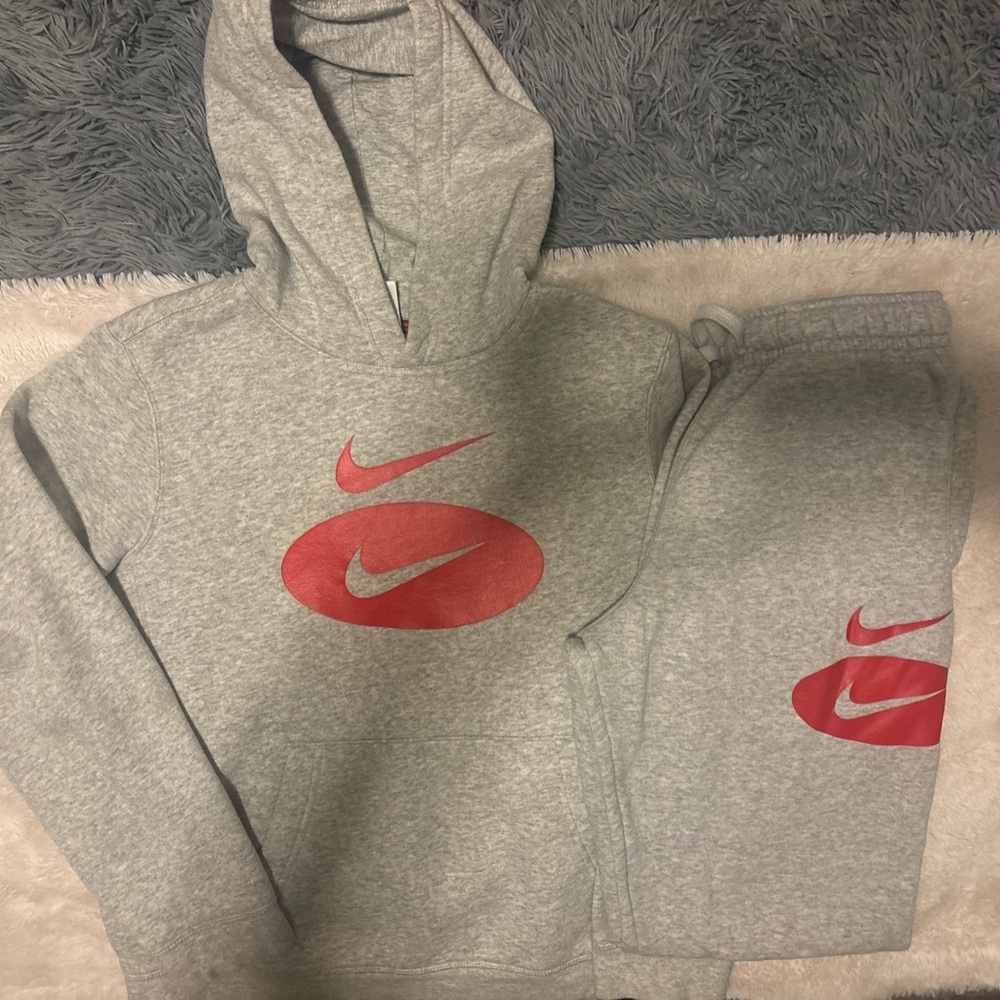 Nike Kids Gray and Red Sweatpants Set